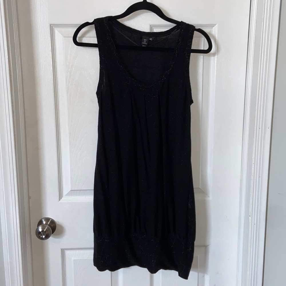 Black long tank top